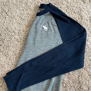Abercrombie 11/12 long sleeve